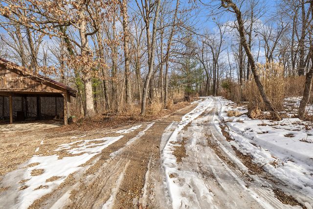 372 Cedar Hill Lane, Marshfield, MO 65706