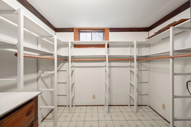 372 Cedar Hill Lane, Marshfield, MO 65706