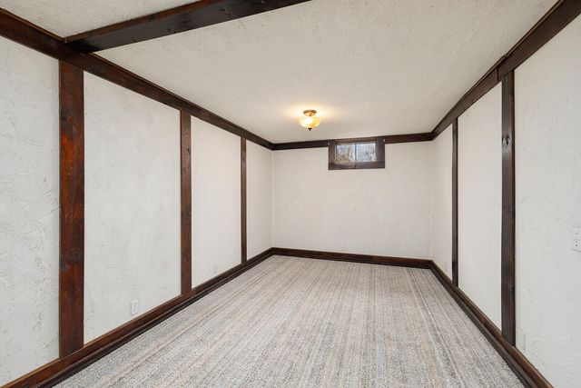 372 Cedar Hill Lane, Marshfield, MO 65706