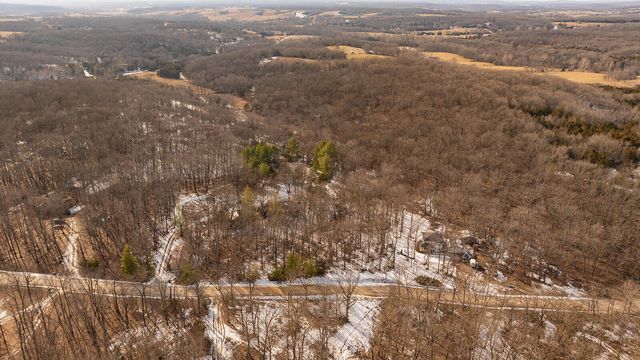 372 Cedar Hill Lane, Marshfield, MO 65706