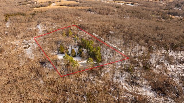 372 Cedar Hill Lane, Marshfield, MO 65706