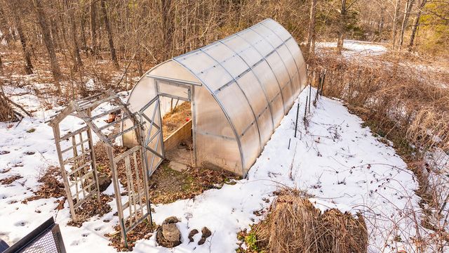 372 Cedar Hill Lane, Marshfield, MO 65706