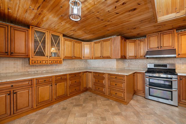 372 Cedar Hill Lane, Marshfield, MO 65706