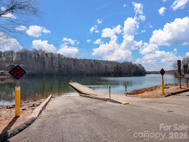 239 Old Lion Road, Statesville, NC 28625