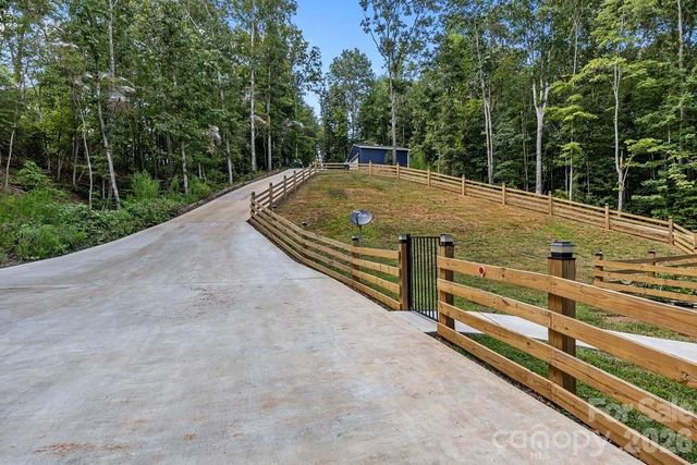 239 Old Lion Road, Statesville, NC 28625