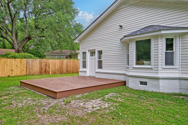 1121 Browning Road, Charleston, SC 29407
