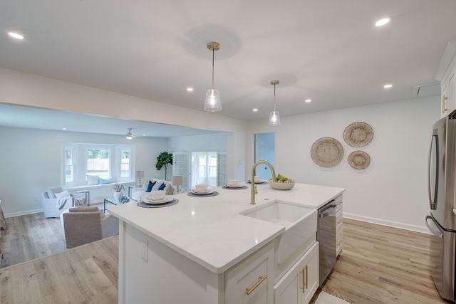 1121 Browning Road, Charleston, SC 29407