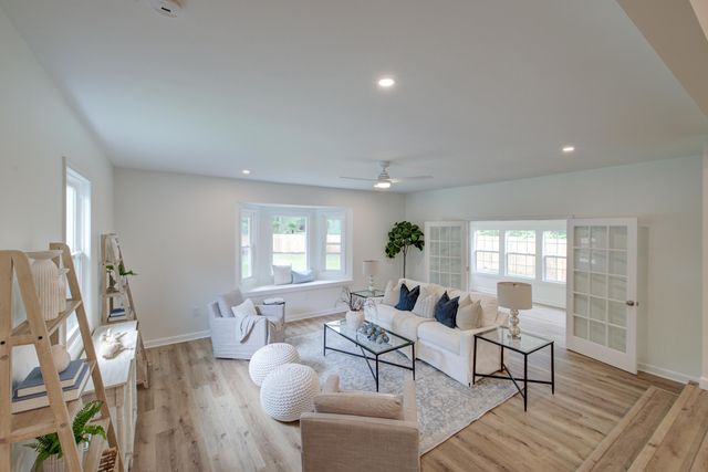 1121 Browning Road, Charleston, SC 29407