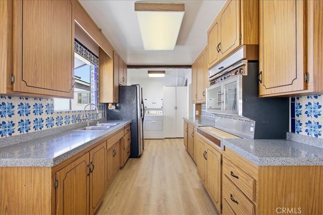 819 N Maria, Redondo Beach, CA 90277