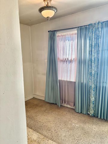 1636 E Anderson St, Stockton, CA 95205