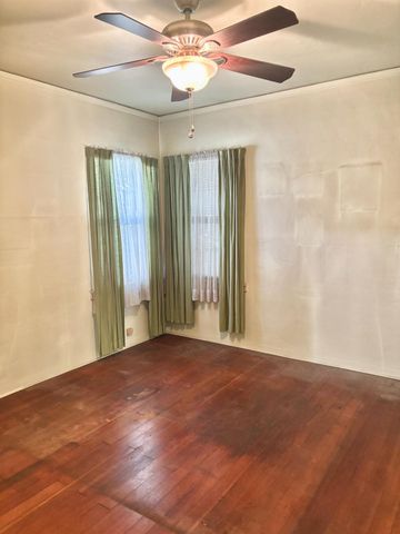 1636 E Anderson St, Stockton, CA 95205