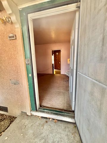 1636 E Anderson St, Stockton, CA 95205