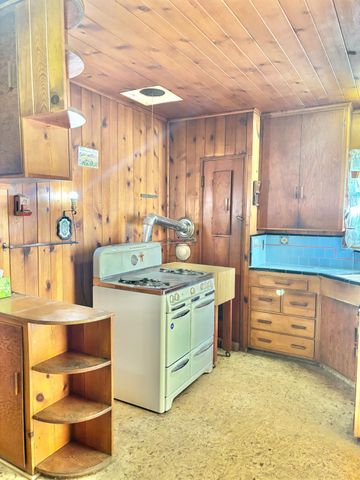 1636 E Anderson St, Stockton, CA 95205