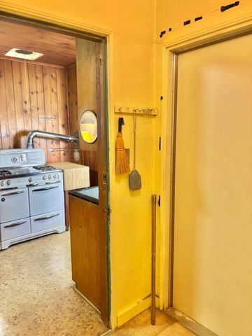 1636 E Anderson St, Stockton, CA 95205