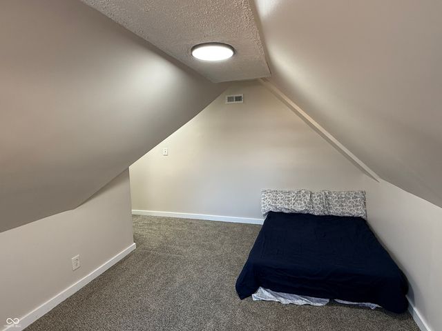 539 S Sycamore Street, Martinsville, IN 46151