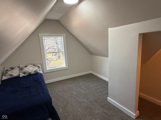 539 S Sycamore Street, Martinsville, IN 46151