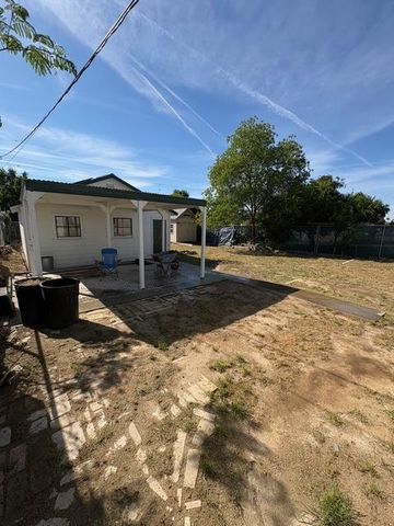 507 I Street, Sanger, CA 93657