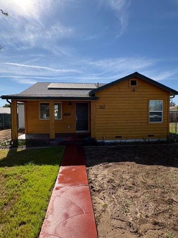 507 I Street, Sanger, CA 93657