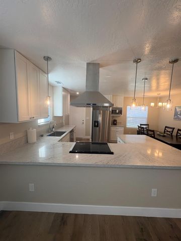 507 I Street, Sanger, CA 93657