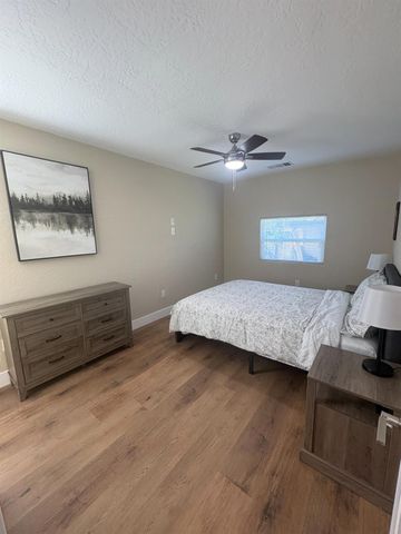 507 I Street, Sanger, CA 93657