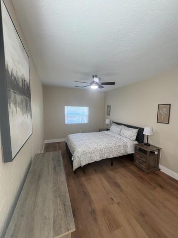 507 I Street, Sanger, CA 93657