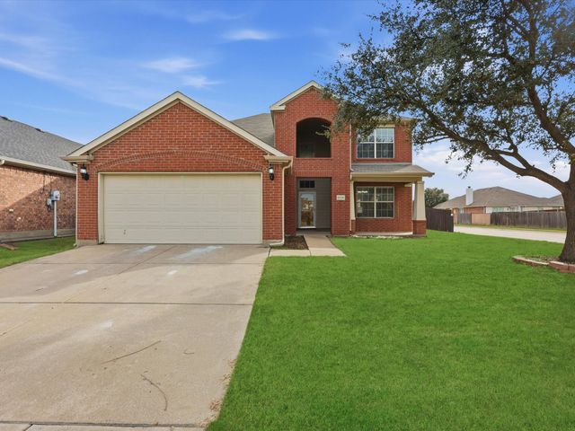 9008 Yosemite Trail, Cross Roads, TX 76227