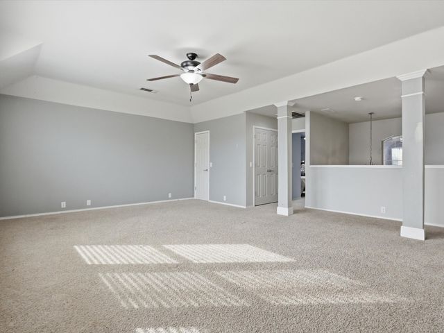 9008 Yosemite Trail, Cross Roads, TX 76227