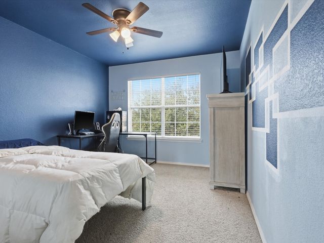 9008 Yosemite Trail, Cross Roads, TX 76227