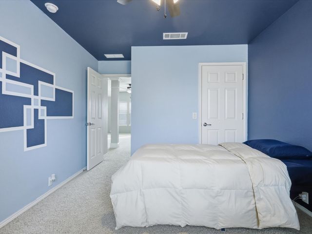 9008 Yosemite Trail, Cross Roads, TX 76227