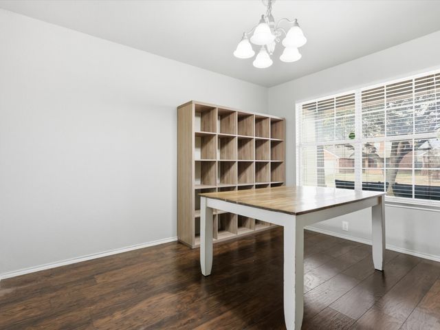 9008 Yosemite Trail, Cross Roads, TX 76227