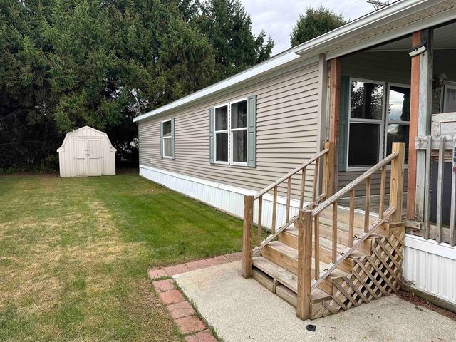 5232 E Broadway Road 151 Lot: 151, Mount Pleasant, MI 48858