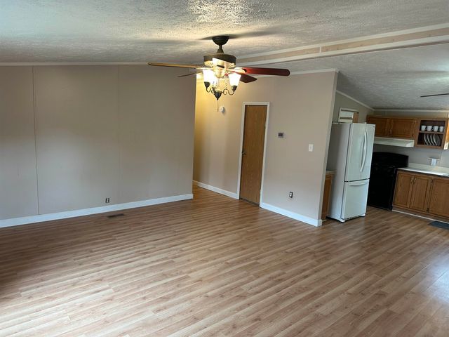 5232 E Broadway Road 151 Lot: 151, Mount Pleasant, MI 48858