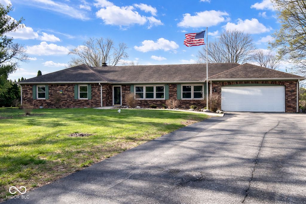 5986 Mia Court, Plainfield, IN 46168