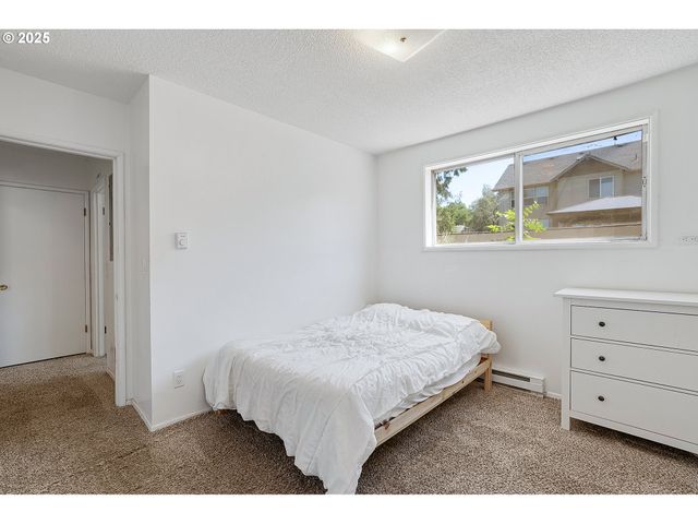 5820 Sw TARALYNN Ave, Beaverton, OR 97005