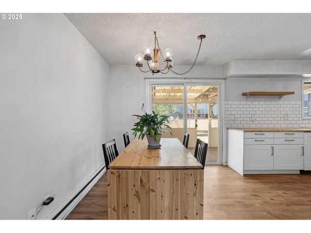5820 Sw TARALYNN Ave, Beaverton, OR 97005