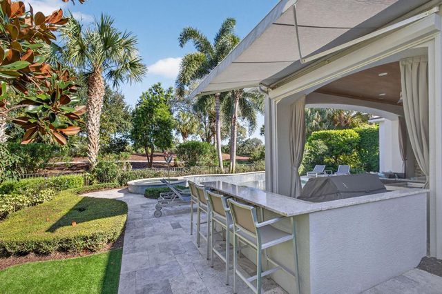 186 Viera Drive, Palm Beach Gardens, FL 33418