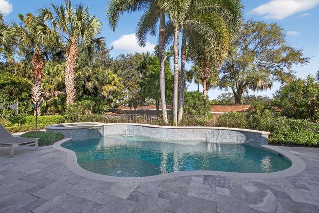 186 Viera Drive, Palm Beach Gardens, FL 33418