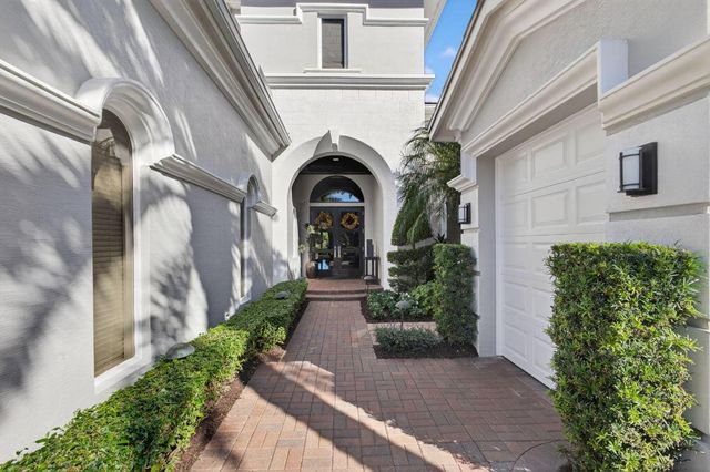 186 Viera Drive, Palm Beach Gardens, FL 33418