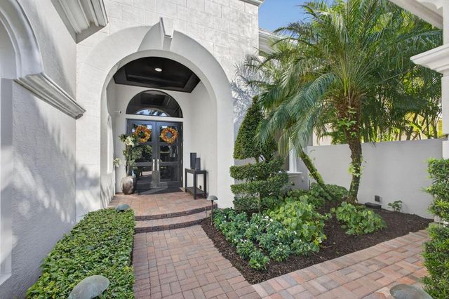 186 Viera Drive, Palm Beach Gardens, FL 33418