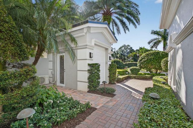 186 Viera Drive, Palm Beach Gardens, FL 33418