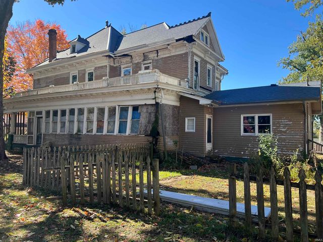 2018 North Street, Logansport, IN 46947