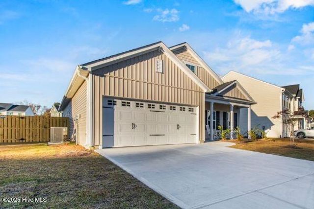 2318 Flowery Branch Drive, Castle Hayne, NC 28429