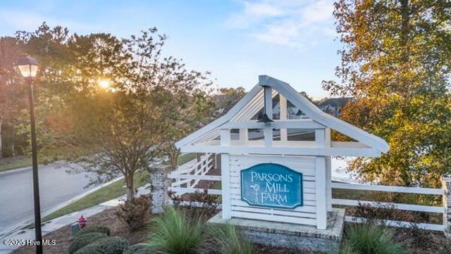 2318 Flowery Branch Drive, Castle Hayne, NC 28429