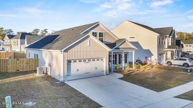 2318 Flowery Branch Drive, Castle Hayne, NC 28429