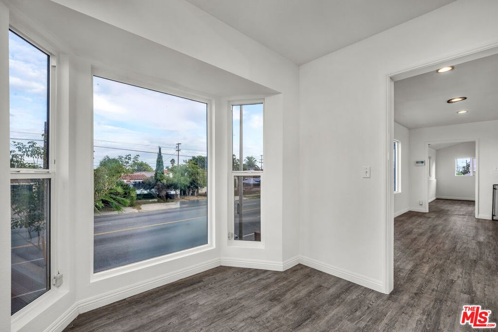 8117 S Normandie Avenue, Los Angeles, CA 90044 — photo 5
