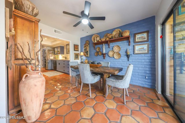 5057 E North Regency Circle, Tucson, AZ 85711