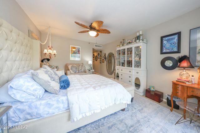 5057 E North Regency Circle, Tucson, AZ 85711