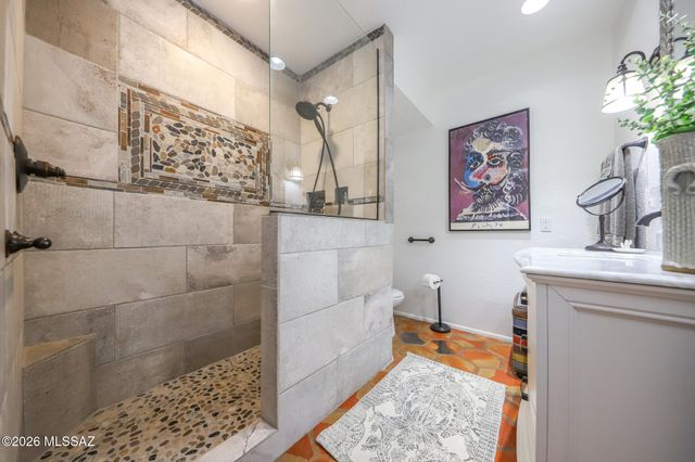 5057 E North Regency Circle, Tucson, AZ 85711