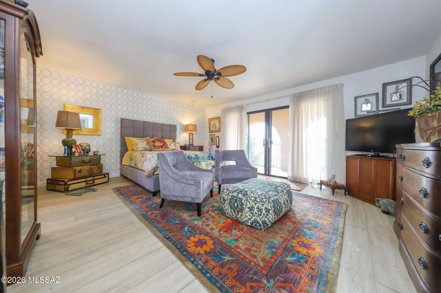 5057 E North Regency Circle, Tucson, AZ 85711