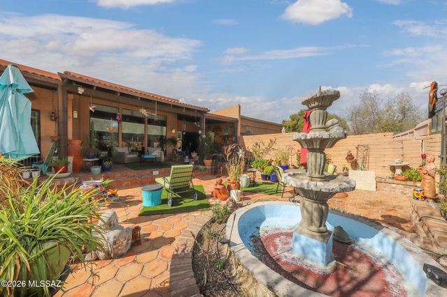 5057 E North Regency Circle, Tucson, AZ 85711